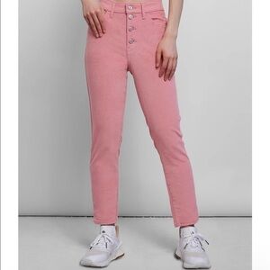 𝅺LEVI’S NWT 721 Blush Corduroy Pants Size 28